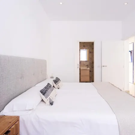 Homes - La Casa De Victoria